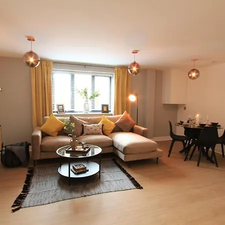 Cabot Mews 3